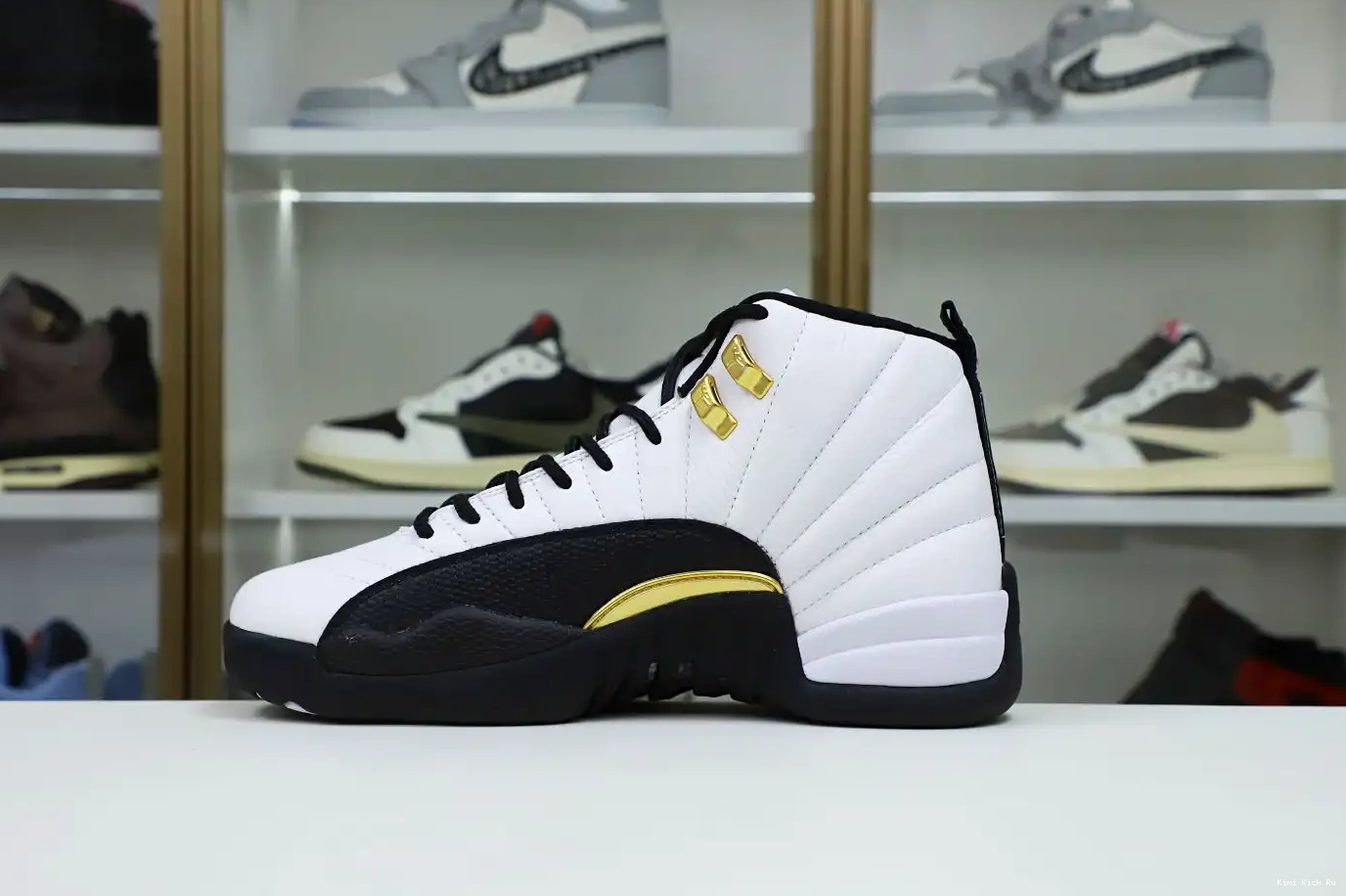 AIR RETRO 12 Kimikick 'ROYALTY' JORDAN 0326